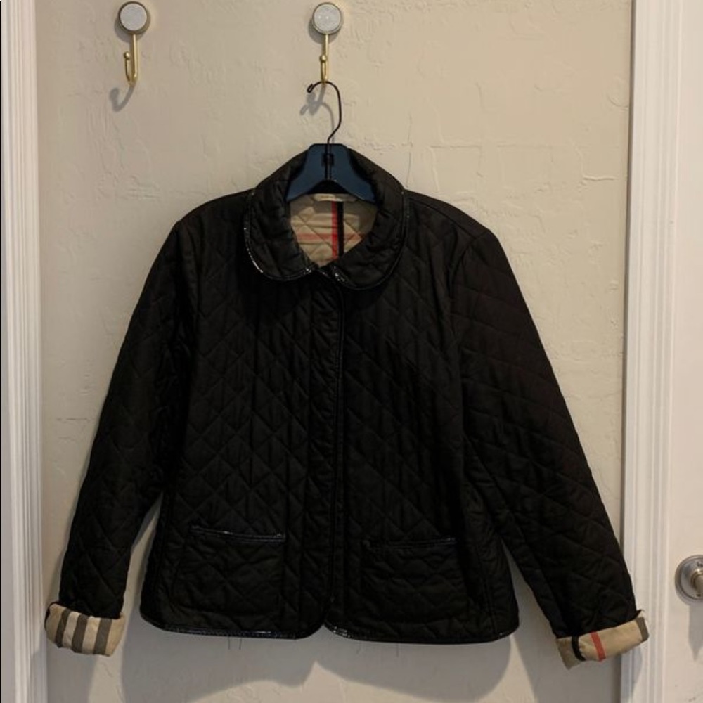 EUC Authentic Burberry Women’s Coat Medium